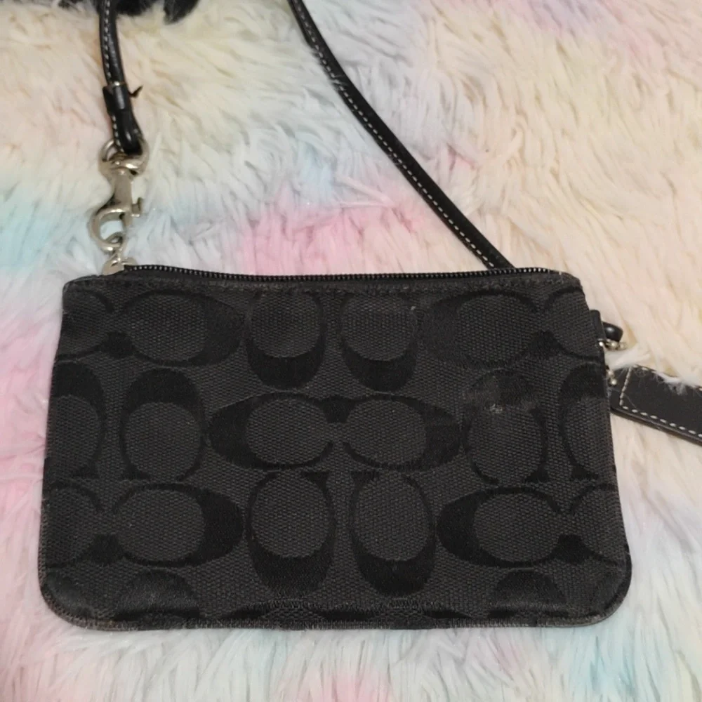 SALE! Coach Signature Print Vintage Crossbody Bag & Matching Mini Wristlet - Picture 7 of 16